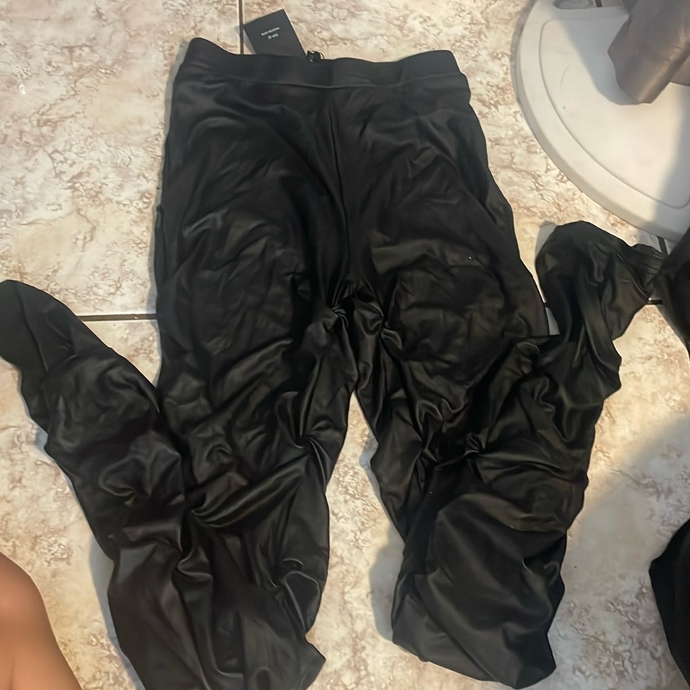 Leather pants from shein size XS